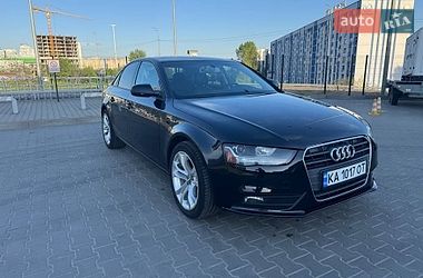 Седан Audi A4 2014 в Киеве