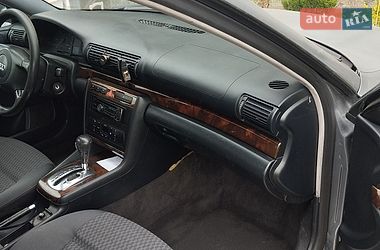 Седан Audi A4 2000 в Коломиї