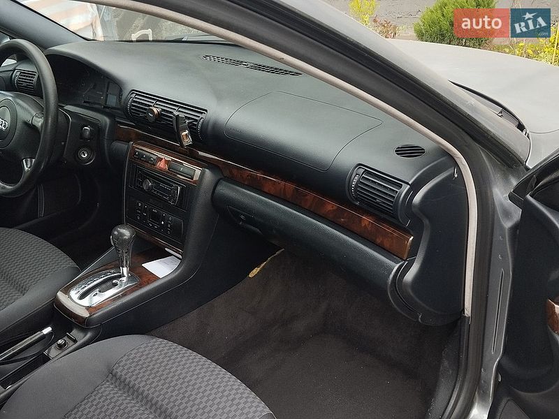 Седан Audi A4 2000 в Коломиї