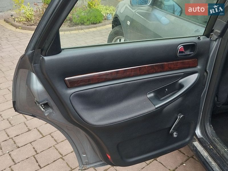 Седан Audi A4 2000 в Коломиї