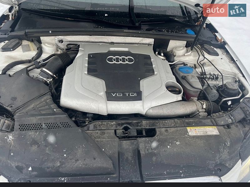 Седан Audi A4 2010 в Нежине