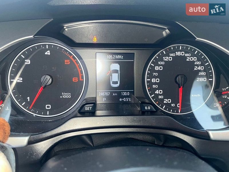 Седан Audi A4 2010 в Нежине