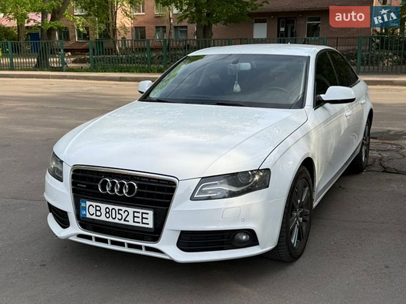 Седан Audi A4 2010 в Нежине
