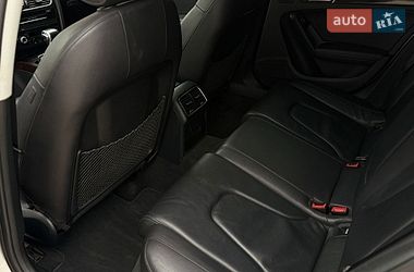Седан Audi A4 2013 в Львове