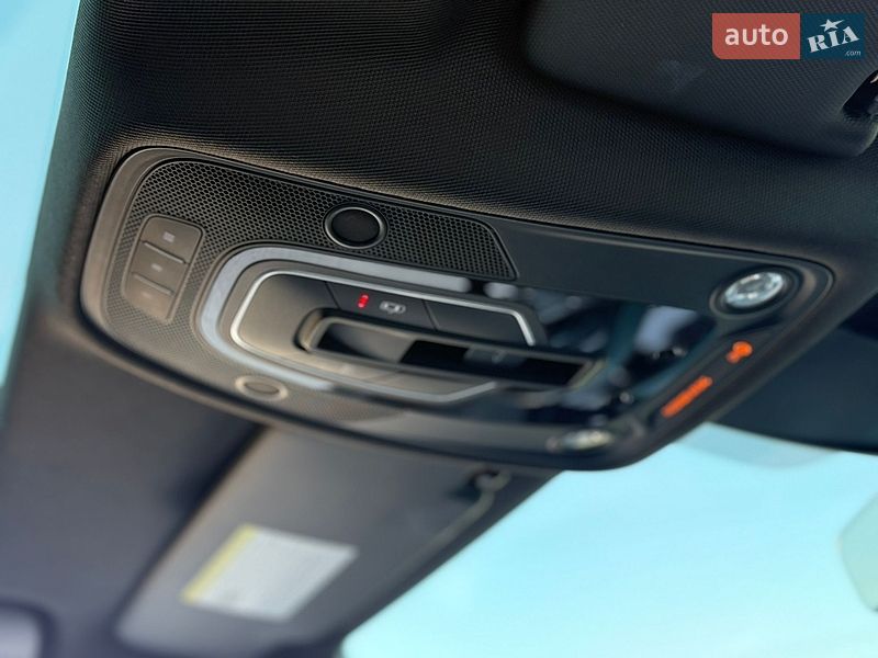 Седан Audi A4 2016 в Дніпрі