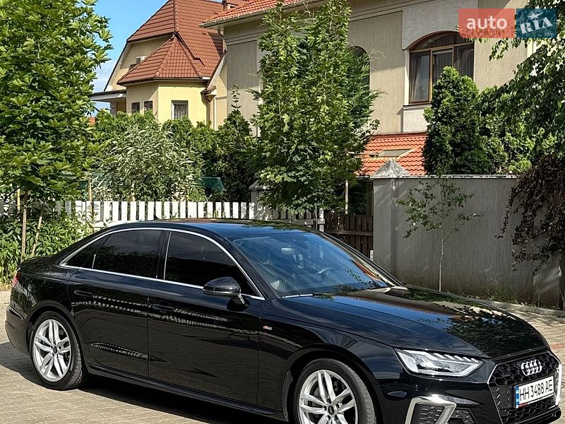 Седан Audi A4 2023 в Одессе