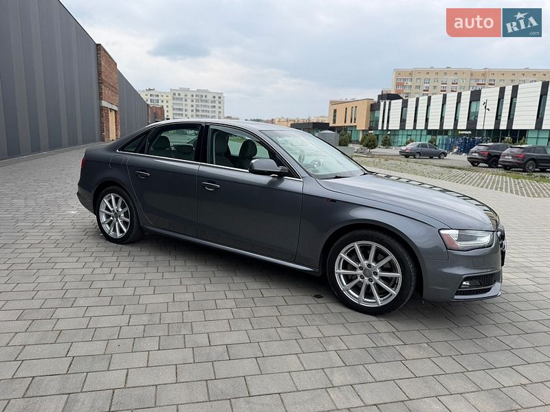 Седан Audi A4 2015 в Хмельницком