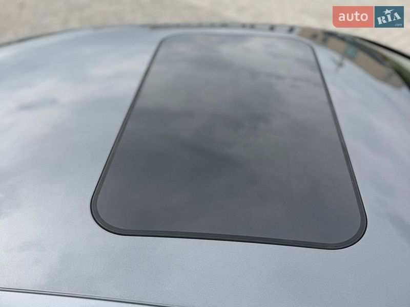 Седан Audi A4 2015 в Хмельницком