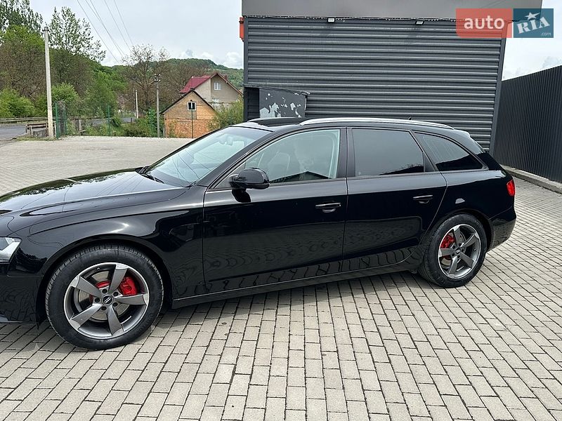 Универсал Audi A4 2012 в Тячеве