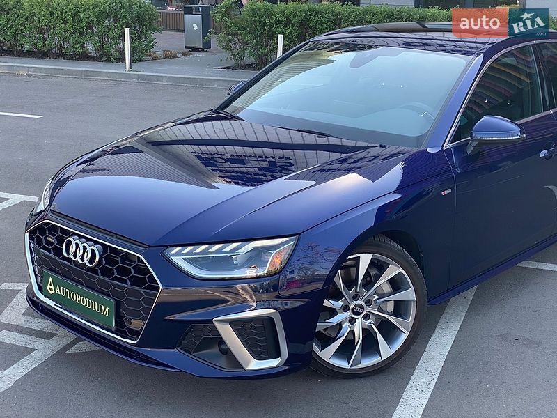 Седан Audi A4 2020 в Киеве