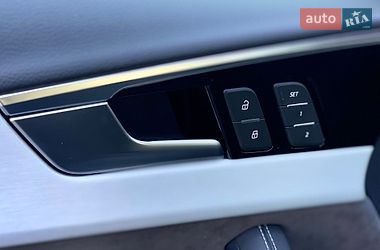 Седан Audi A4 2020 в Киеве