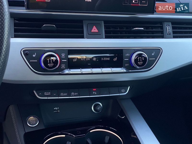 Седан Audi A4 2020 в Киеве