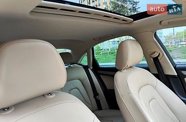 Седан Audi A4 2013 в Киеве