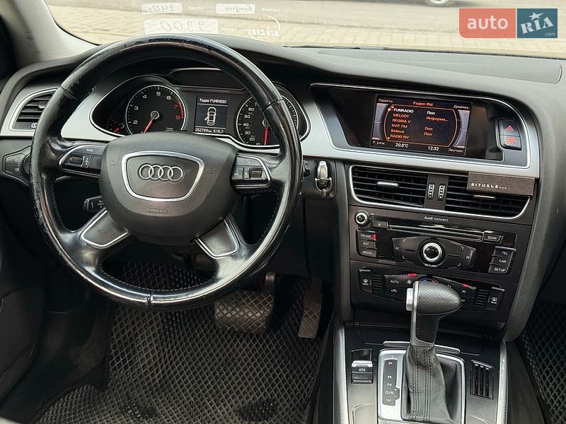 Седан Audi A4 2014 в Ужгороде