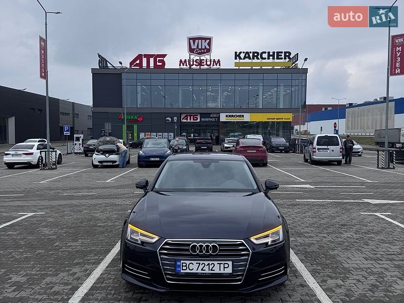 Седан Audi A4 2018 в Львове