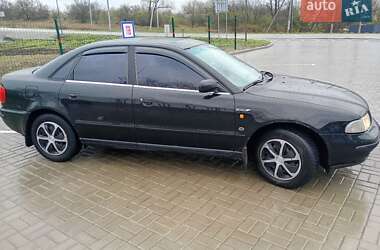 Седан Audi A4 1997 в Голованевске