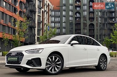 Седан Audi A4 2020 в Киеве