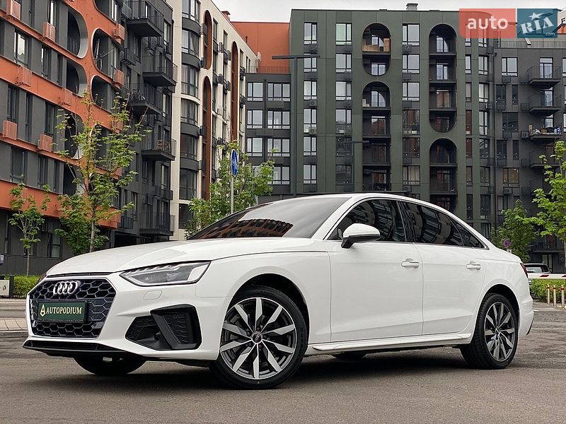 Седан Audi A4 2020 в Киеве