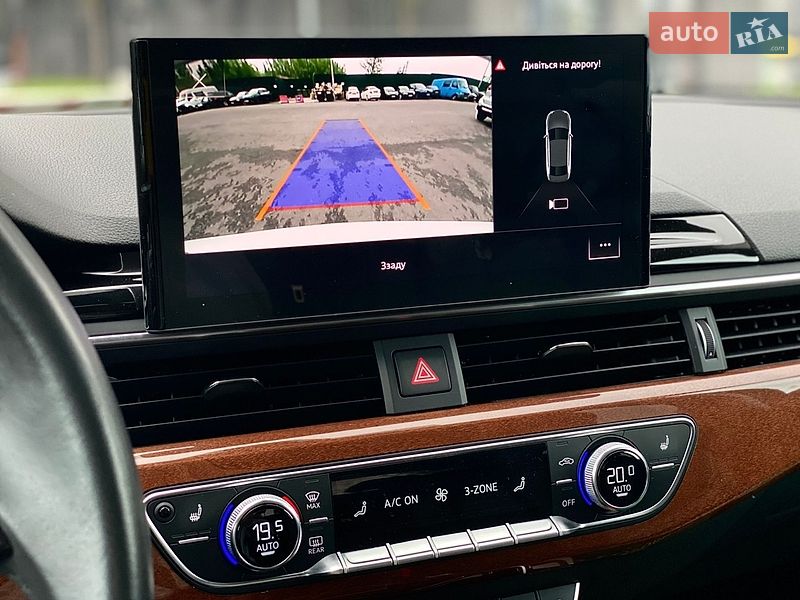 Седан Audi A4 2020 в Киеве