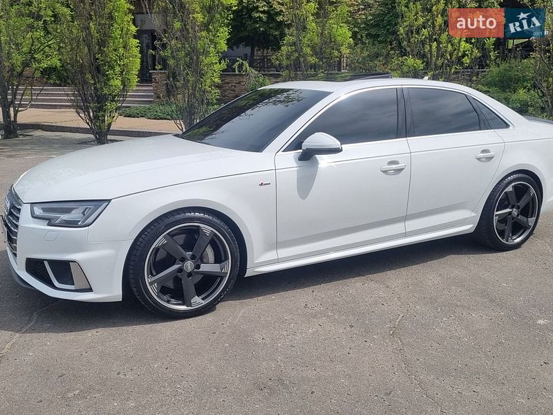 Седан Audi A4 2019 в Харькове