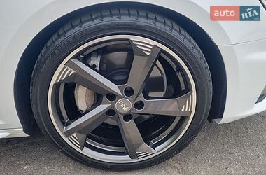 Седан Audi A4 2019 в Харькове