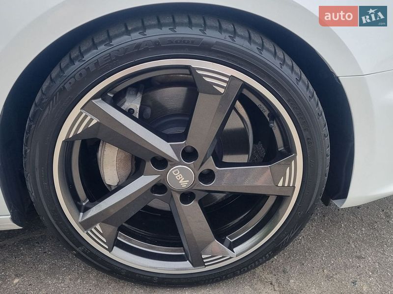 Седан Audi A4 2019 в Харькове