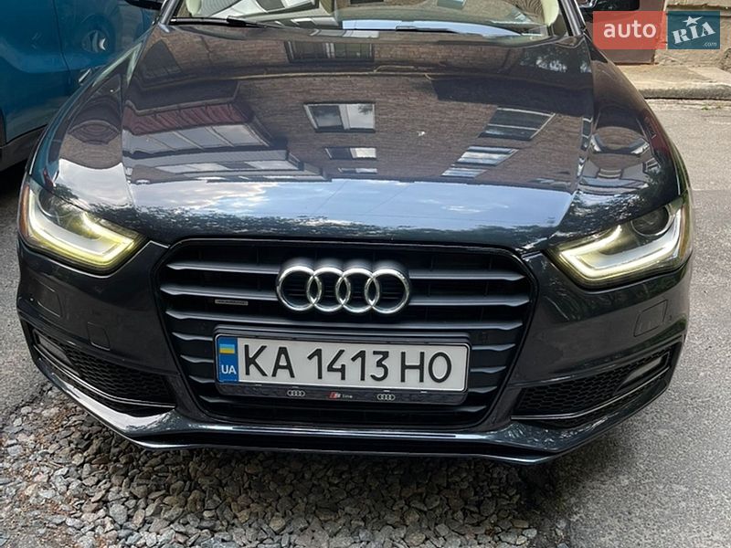 Седан Audi A4 2014 в Киеве