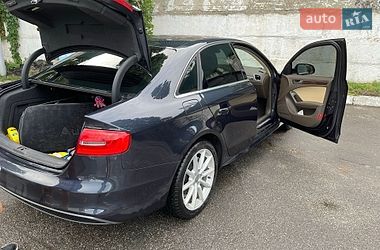 Седан Audi A4 2014 в Киеве