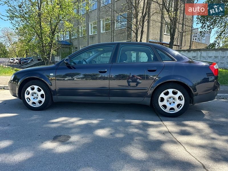 Седан Audi A4 2001 в Житомире