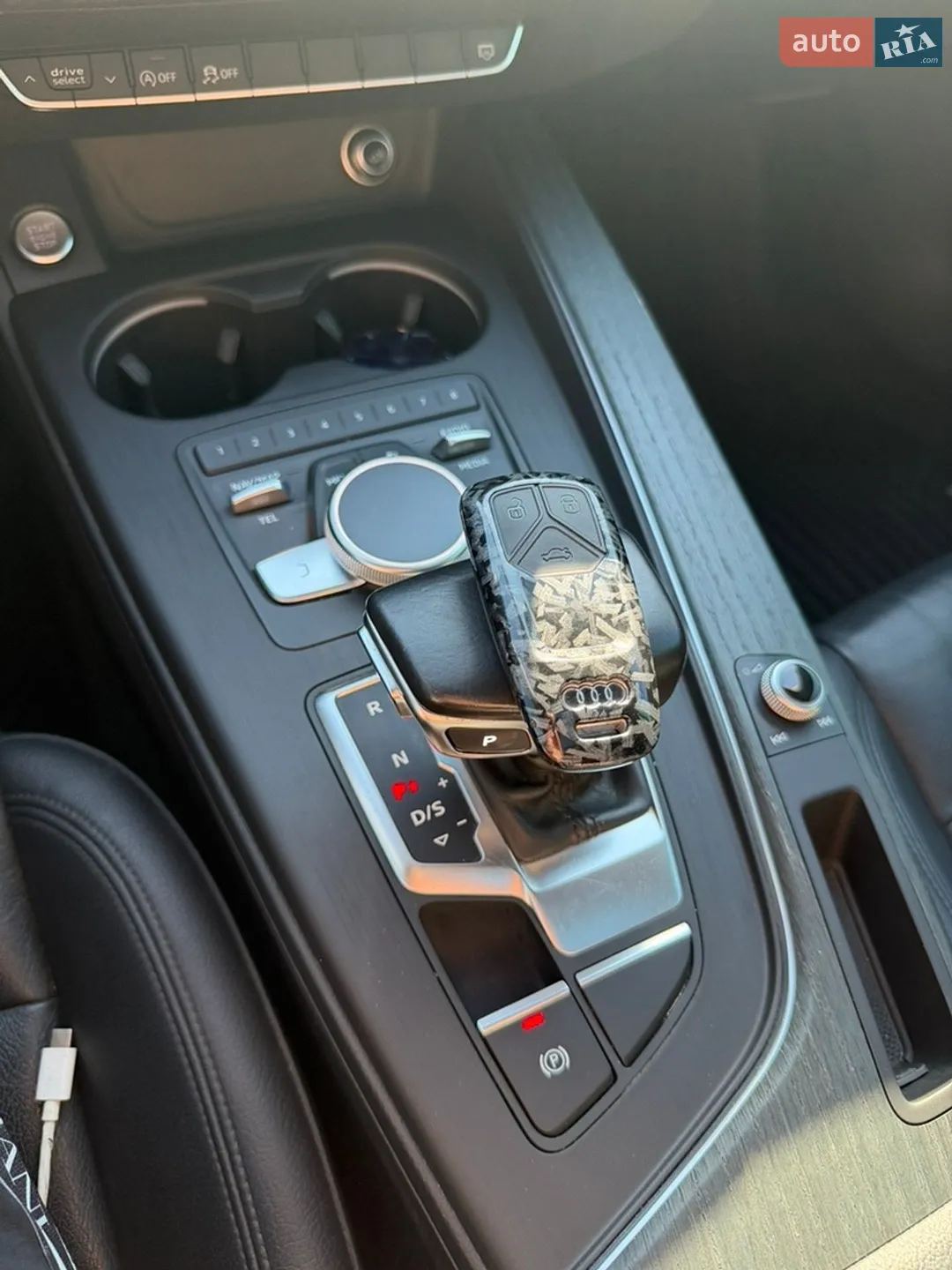2016 Audi A4 - мініатюра 23