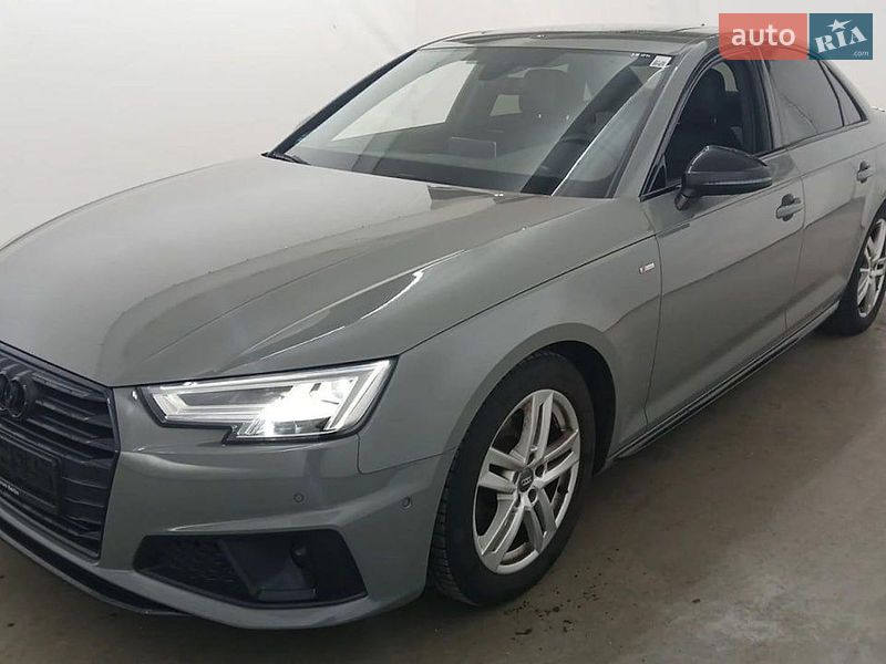 Седан Audi A4 2019 в Львові