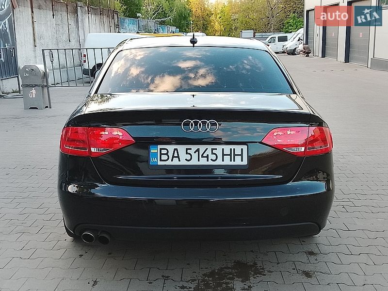 Седан Audi A4 2009 в Умани