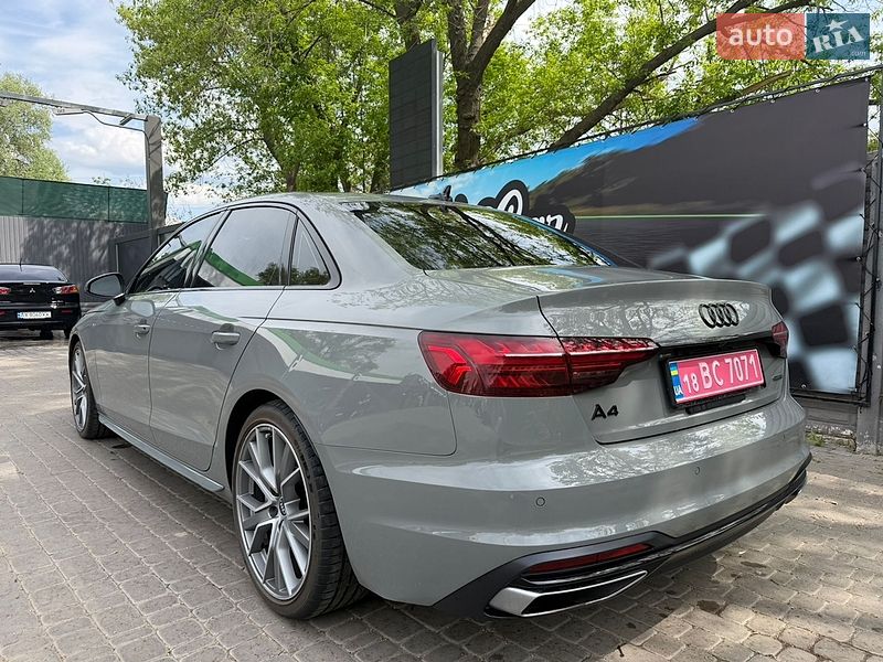 Седан Audi A4 2021 в Харькове