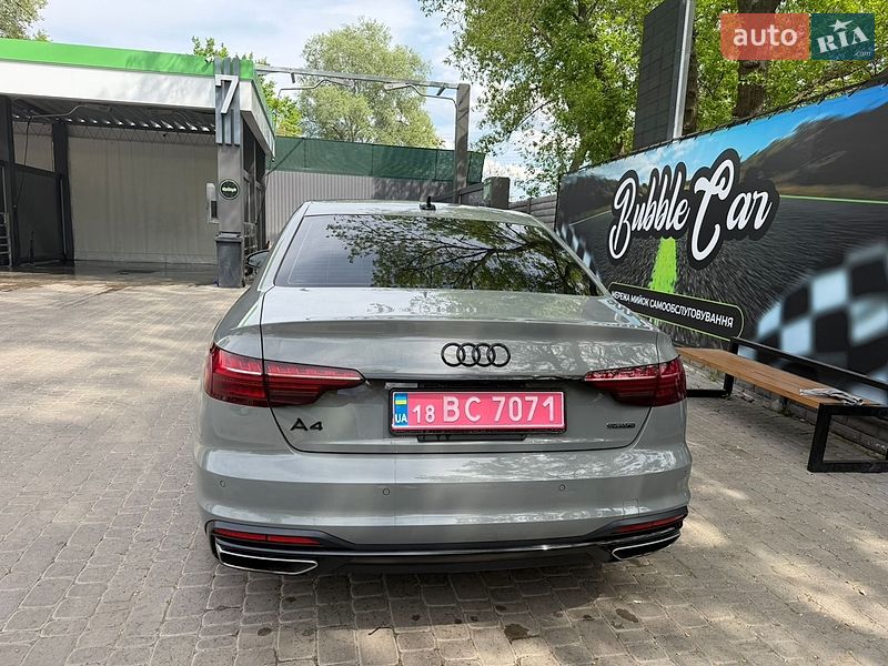 Седан Audi A4 2021 в Харькове