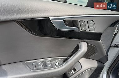 Седан Audi A4 2021 в Харькове