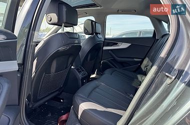 Седан Audi A4 2017 в Луцьку