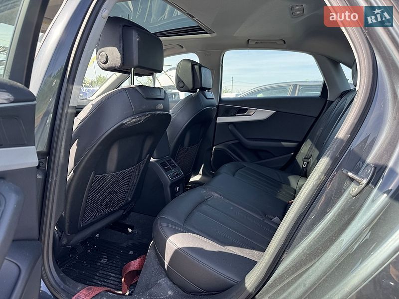 Седан Audi A4 2017 в Луцьку