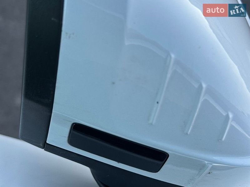 Седан Audi A4 2018 в Ровно
