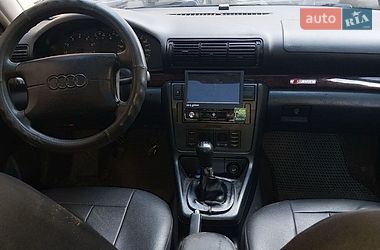 Универсал Audi A4 1995 в Черновцах