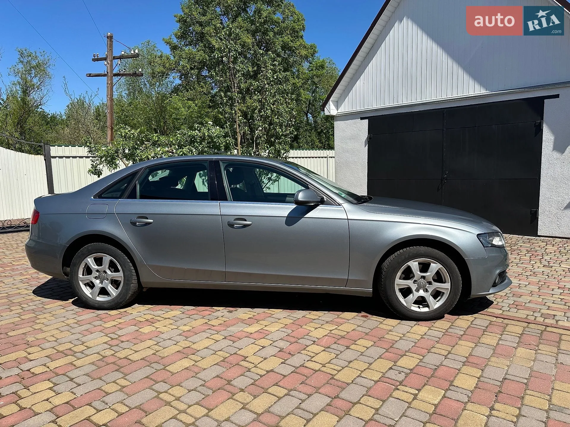 2011 Audi A4 - мініатюра 3