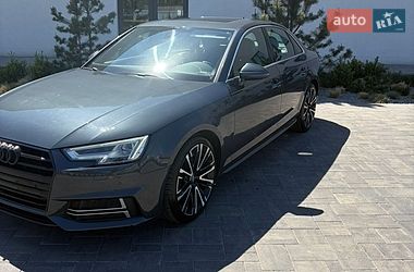 Седан Audi A4 2018 в Луцке