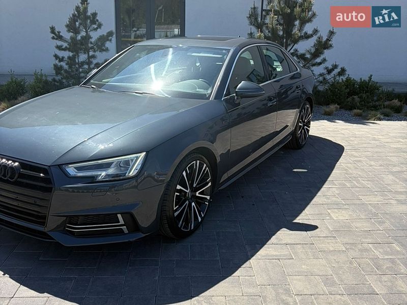 Седан Audi A4 2018 в Луцьку