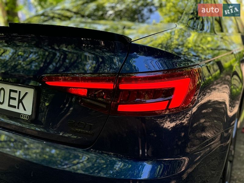 Седан Audi A4 2017 в Хмельницком