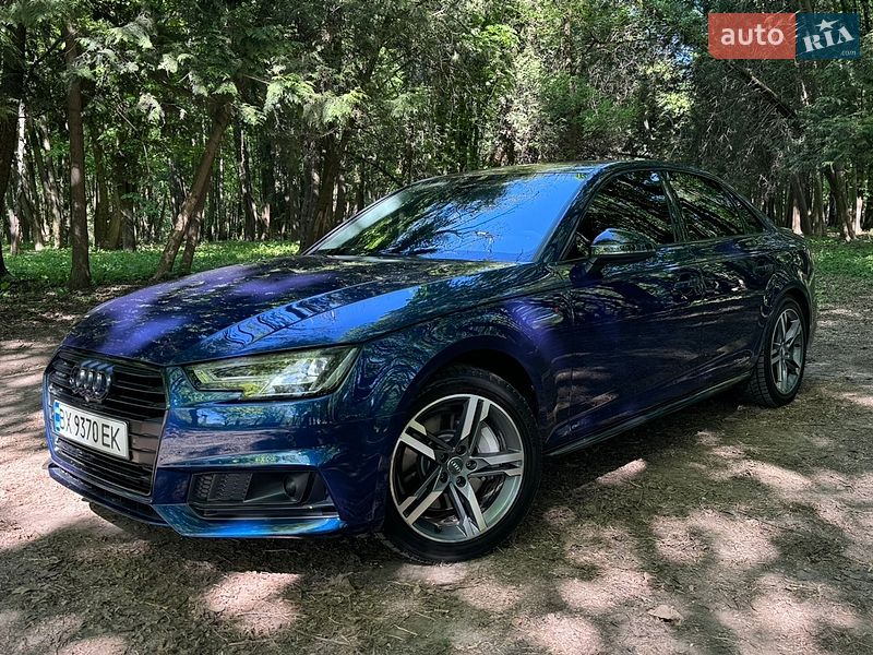 Седан Audi A4 2017 в Хмельницком