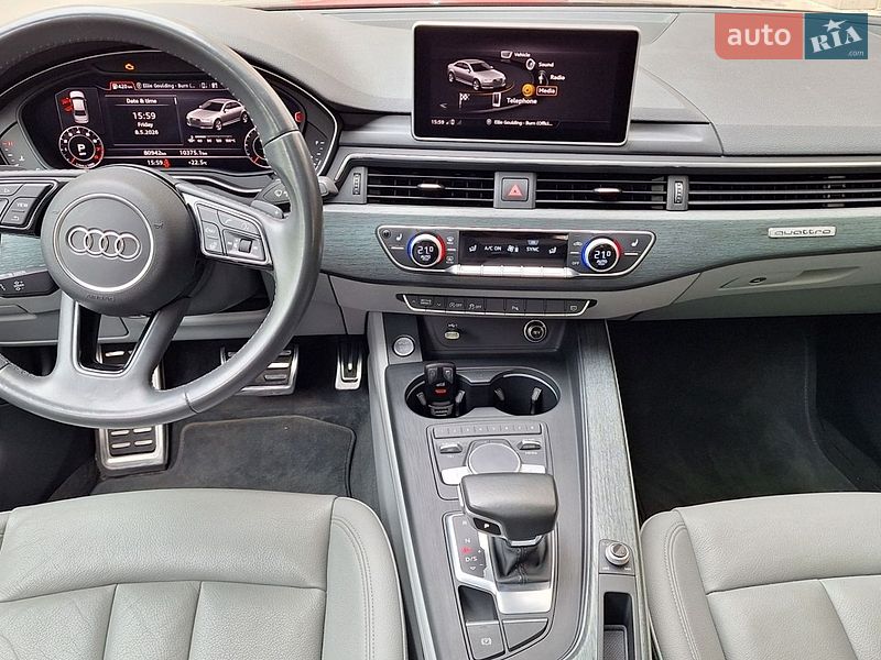 Седан Audi A4 2017 в Киеве