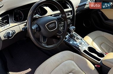 Седан Audi A4 2013 в Киеве