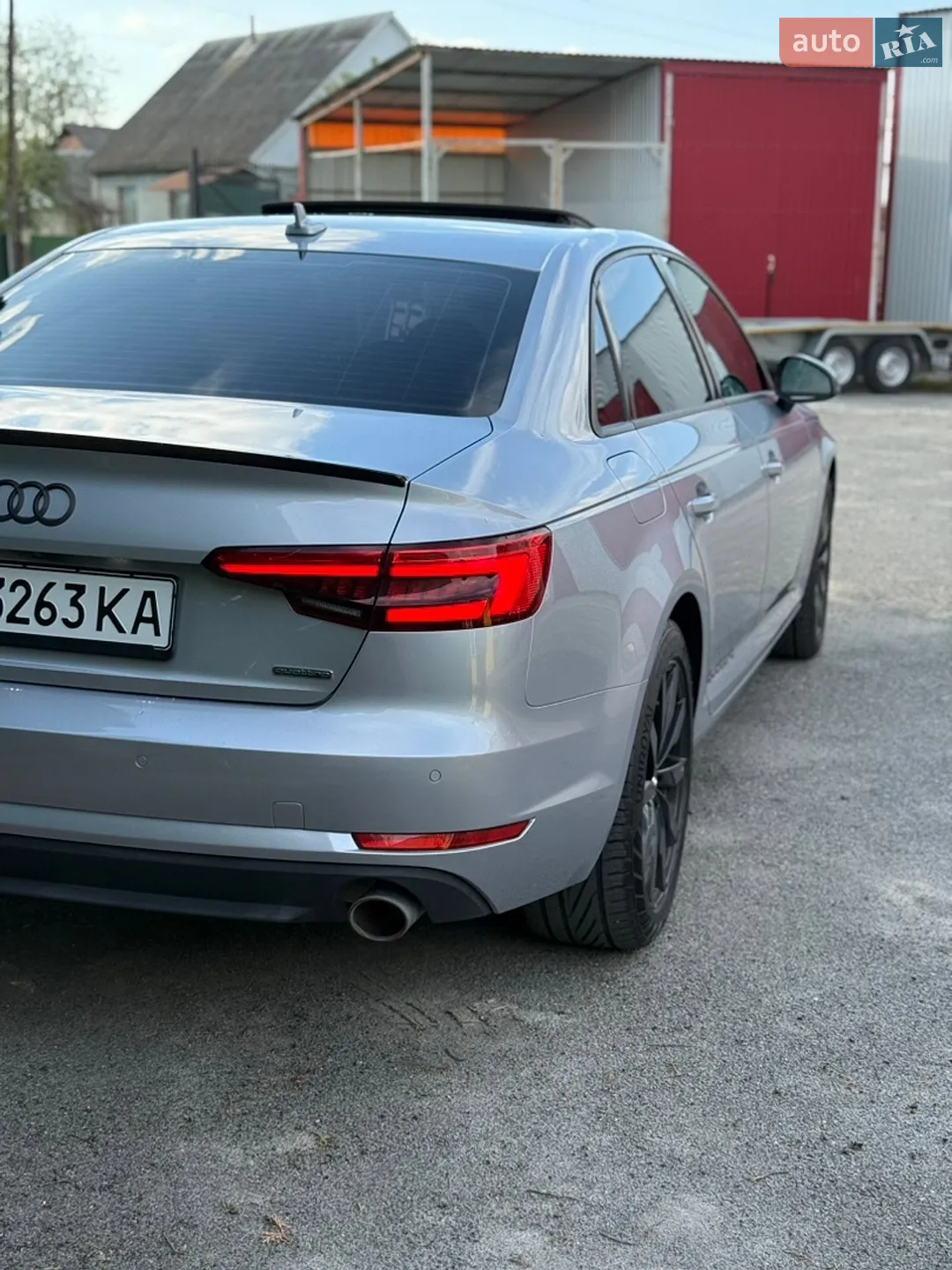 2016 Audi A4 - мініатюра 8