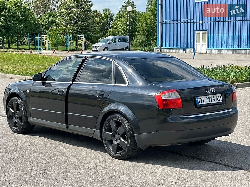 Седан Audi A4 2001 в Харькове