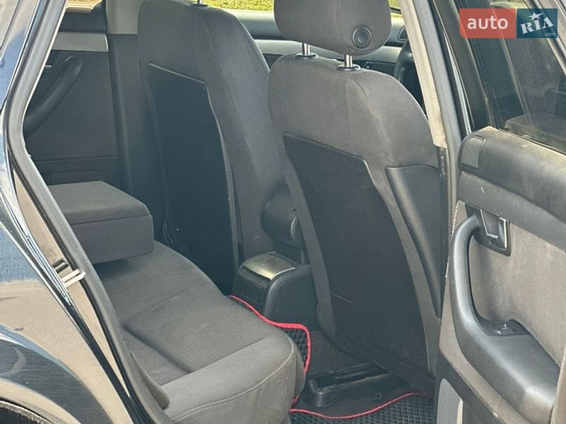 Седан Audi A4 2001 в Харькове