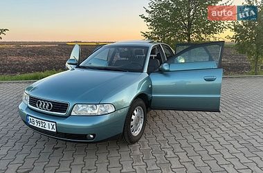 Седан Audi A4 1999 в Липовце